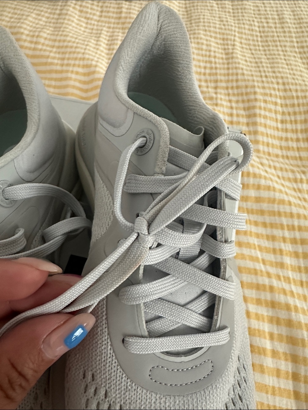 lululemon athletica Women’s Chargefeel workout Gray Performance Running Sneakers - Picture 4 of 5